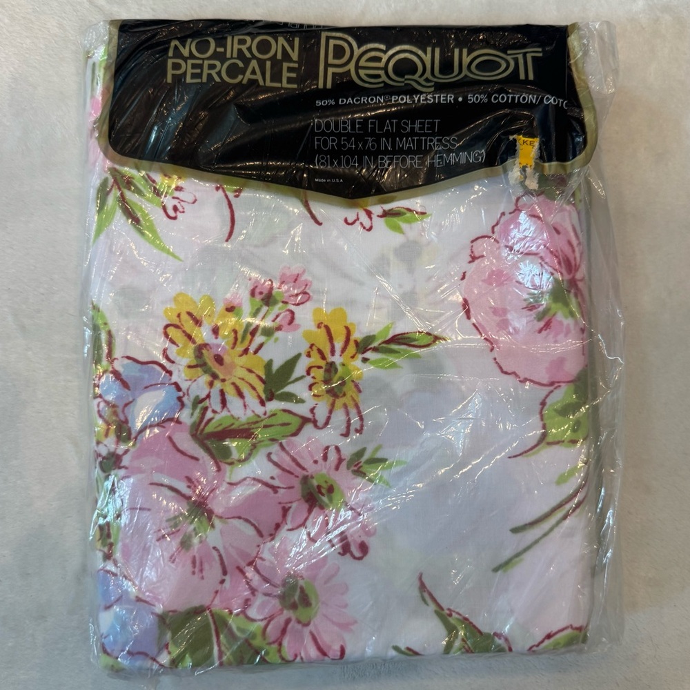 NOS Vintage 70s Pequot Floral Double Flat Sheet, No Iron Sheets, VTG Deadstock - Picture 1 of 5